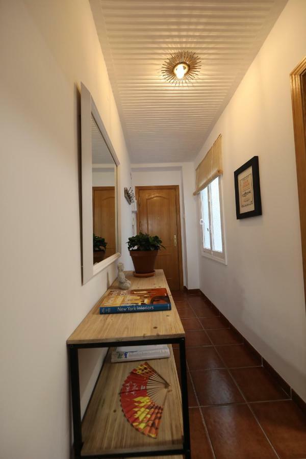 Cozy Apartment City Hall Alicante Exterior photo